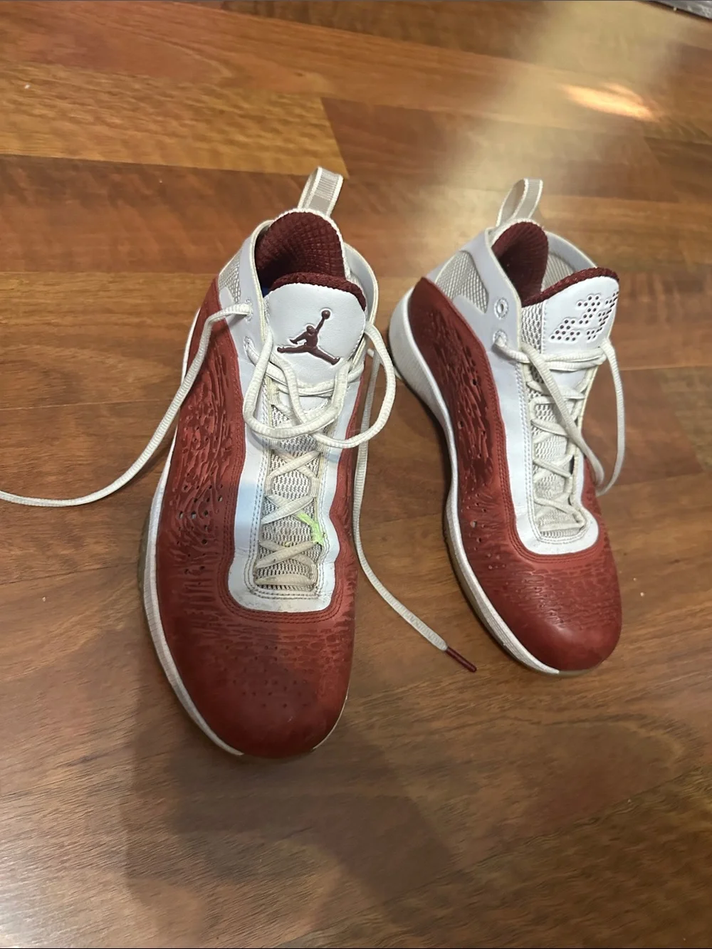 Jordan Men’s Sneakers in Red and White with Jumpman Detail